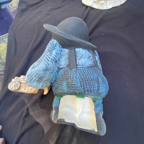 Vintage hand made pair of faceless Pennsylvania Dutch figures - Picture 6 of 11